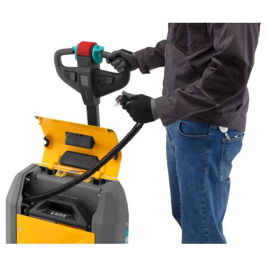 Jungheinrich AME 20 Electric Pedestrian Pallet Truck 2.0t, lift height 115mm | Jungheinrich